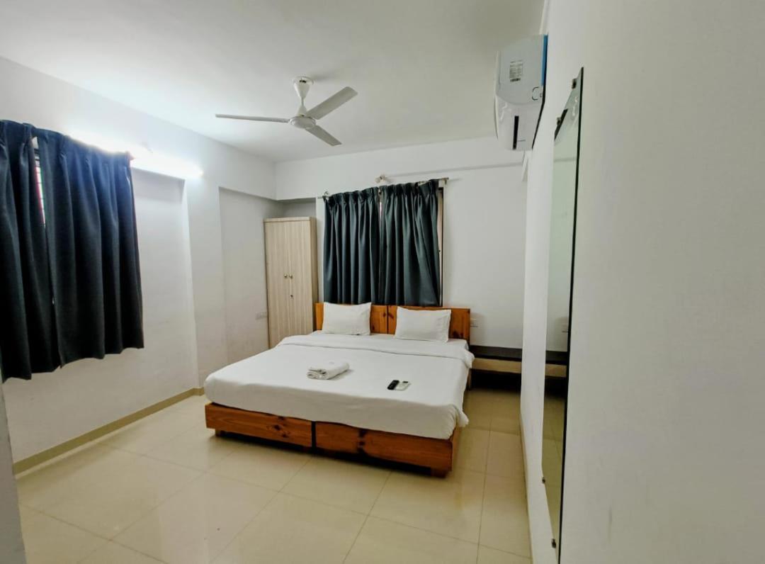 Ornate Service Apartments Pune Eksteriør billede